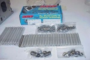ARP Hardware - SB2-2 3/8&quot; block 260ksi 12pt head stud kit