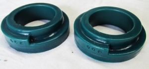 Rear 3-DOT (37mm) Upper Spring Pads - 2002