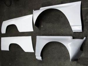 V.2 Alpina Style Fiberglass Flares for 2002