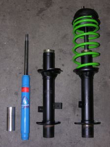Stock Sealed Rear Struts to Tokico Replaceable strut 